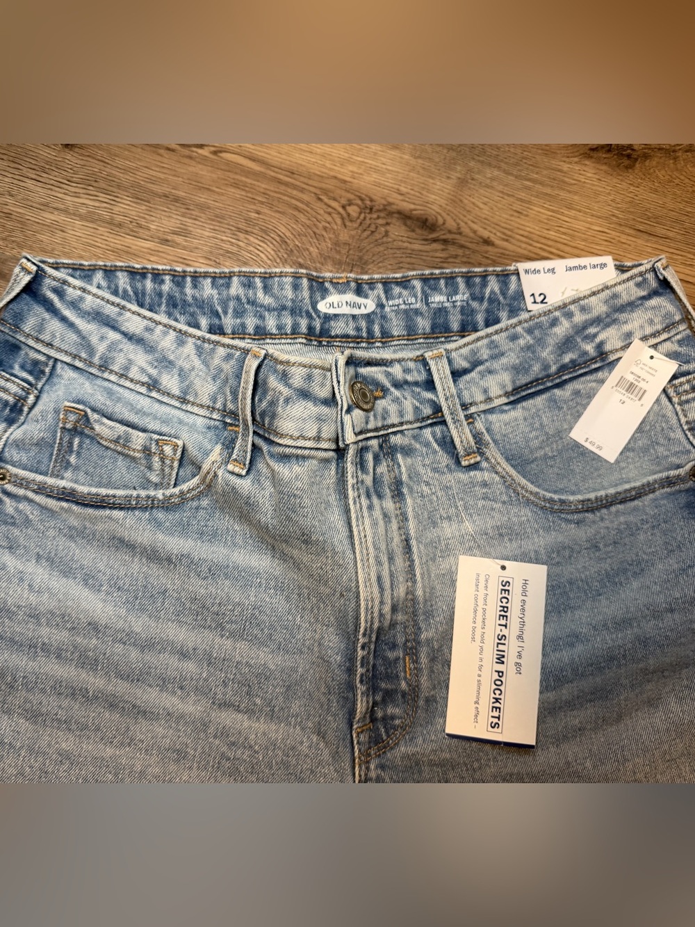 Old Navy Light Wash Wide Leg Jeans